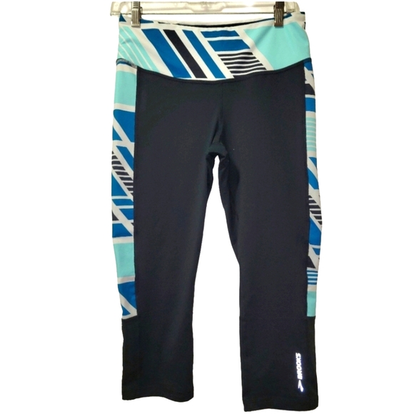 Brooks Greenlight Slimming Running Capris in Black and Blue Size Med - Picture 1 of 12